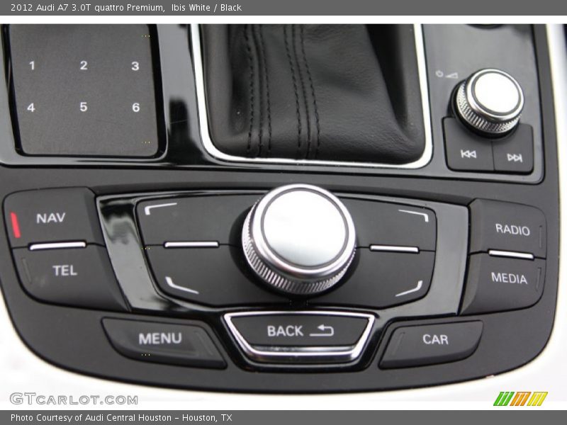 Controls of 2012 A7 3.0T quattro Premium