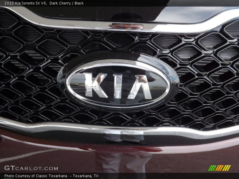 Dark Cherry / Black 2013 Kia Sorento SX V6