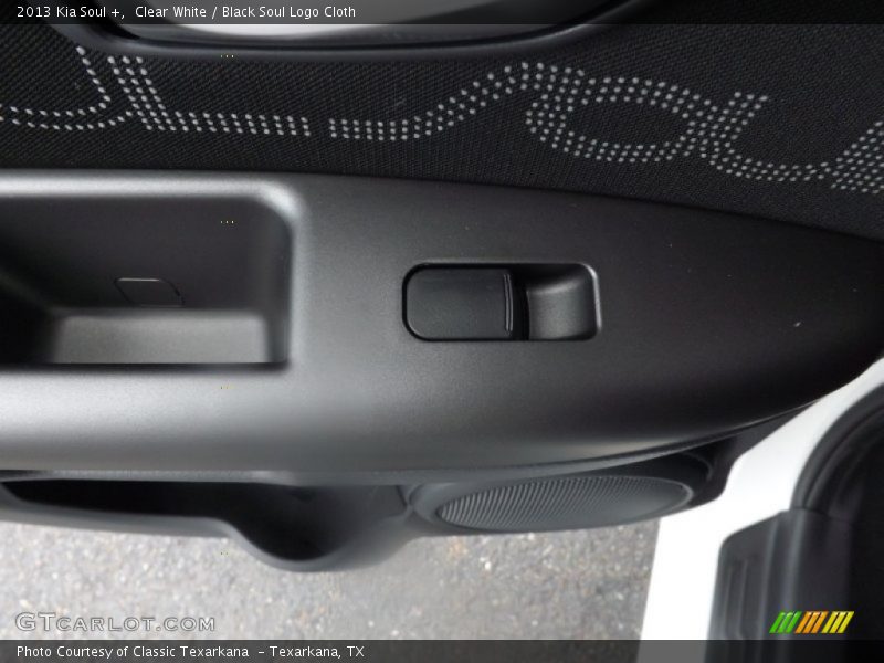 Clear White / Black Soul Logo Cloth 2013 Kia Soul +