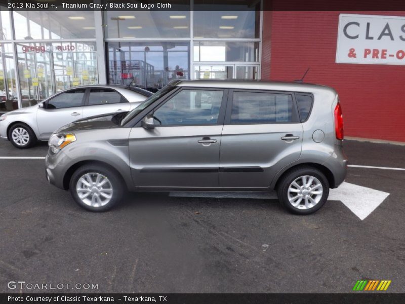 Titanium Gray / Black Soul Logo Cloth 2013 Kia Soul +