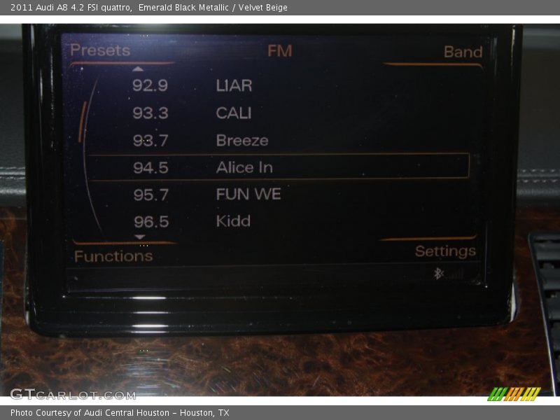 Emerald Black Metallic / Velvet Beige 2011 Audi A8 4.2 FSI quattro