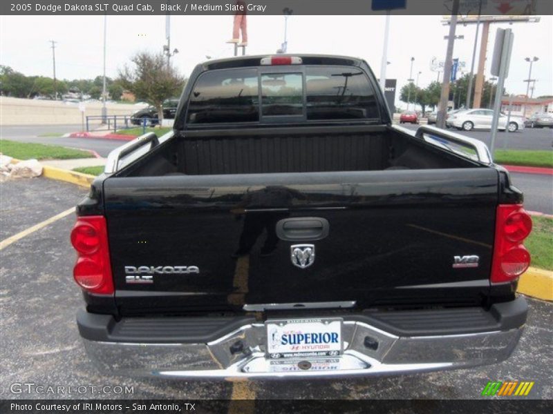 Black / Medium Slate Gray 2005 Dodge Dakota SLT Quad Cab