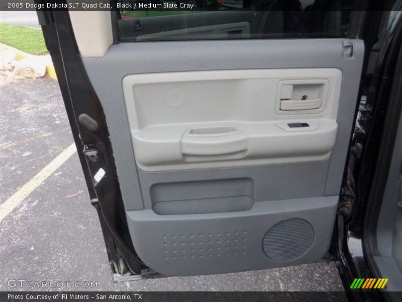 Black / Medium Slate Gray 2005 Dodge Dakota SLT Quad Cab