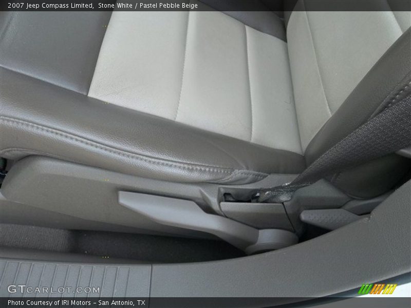 Stone White / Pastel Pebble Beige 2007 Jeep Compass Limited