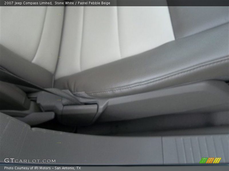Stone White / Pastel Pebble Beige 2007 Jeep Compass Limited