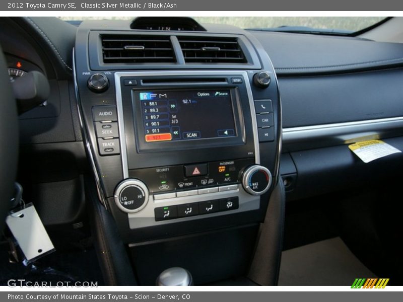 Classic Silver Metallic / Black/Ash 2012 Toyota Camry SE