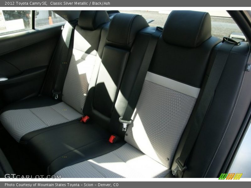 Classic Silver Metallic / Black/Ash 2012 Toyota Camry SE