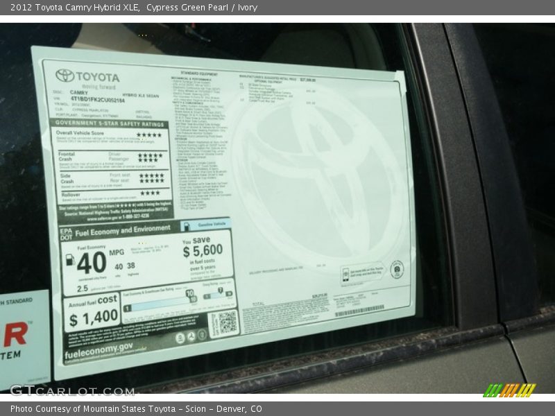 Cypress Green Pearl / Ivory 2012 Toyota Camry Hybrid XLE