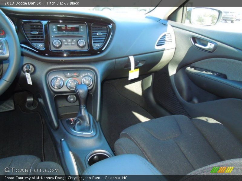 Pitch Black / Black 2013 Dodge Dart SXT