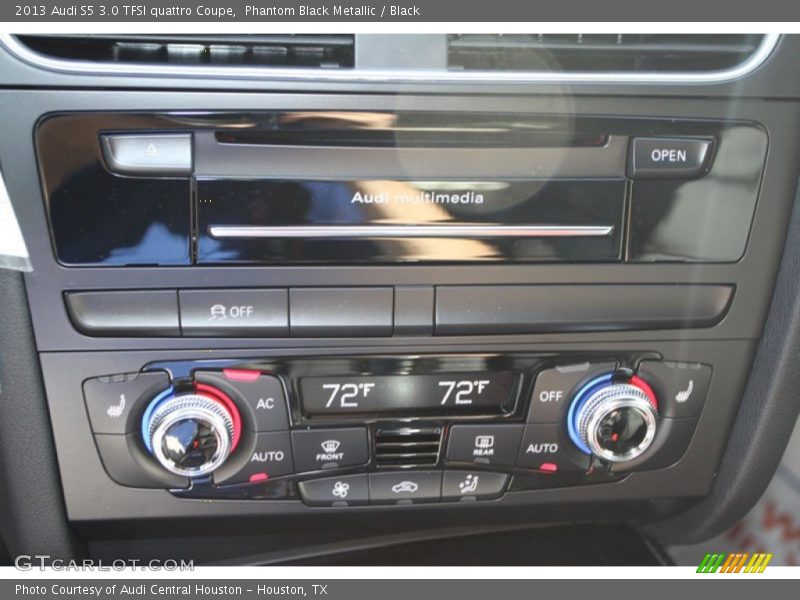 Controls of 2013 S5 3.0 TFSI quattro Coupe