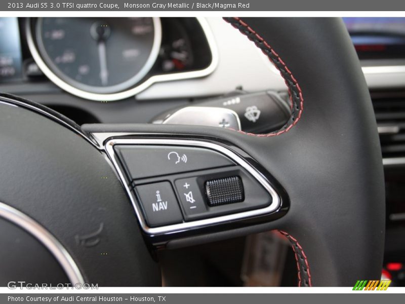 Controls of 2013 S5 3.0 TFSI quattro Coupe