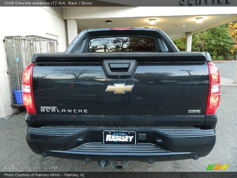 Black / Ebony 2008 Chevrolet Avalanche LTZ 4x4