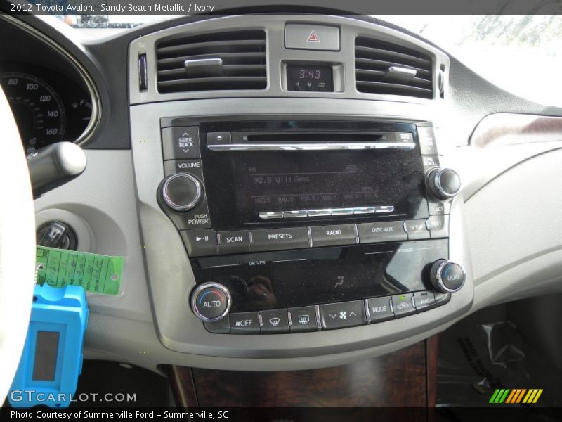 Sandy Beach Metallic / Ivory 2012 Toyota Avalon