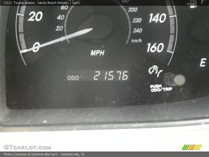 Sandy Beach Metallic / Ivory 2012 Toyota Avalon