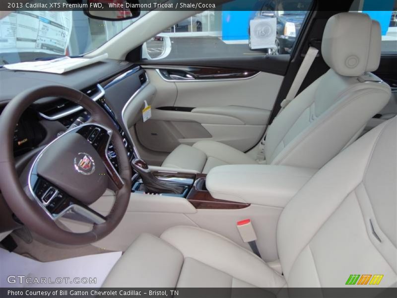 White Diamond Tricoat / Shale/Cocoa 2013 Cadillac XTS Premium FWD
