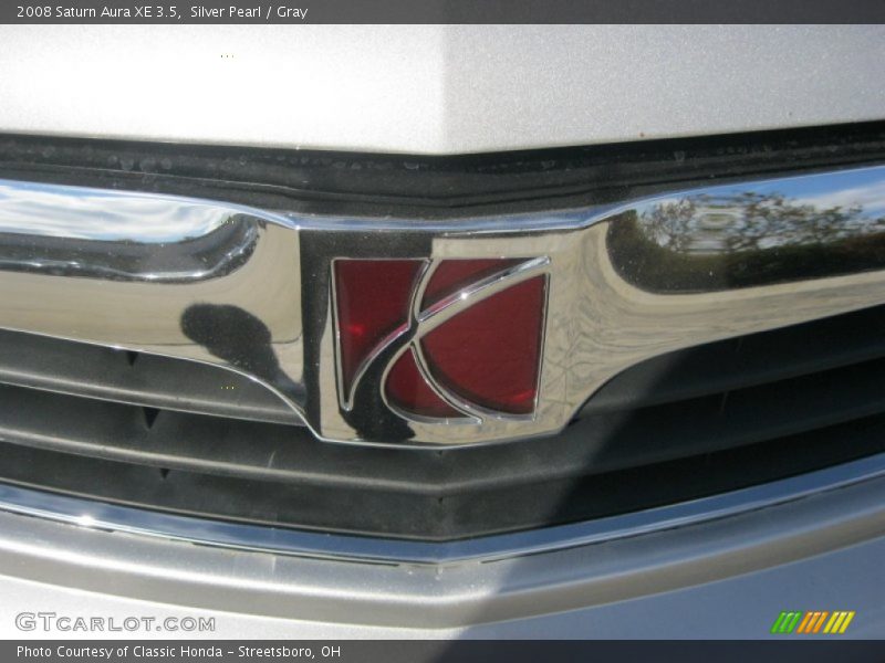 Silver Pearl / Gray 2008 Saturn Aura XE 3.5