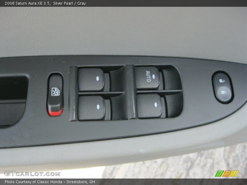 Silver Pearl / Gray 2008 Saturn Aura XE 3.5