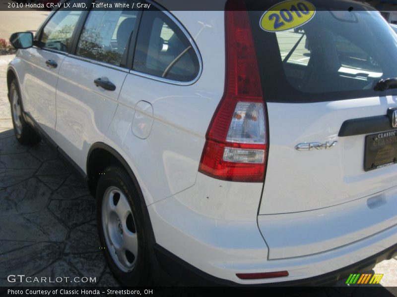 Taffeta White / Gray 2010 Honda CR-V LX AWD