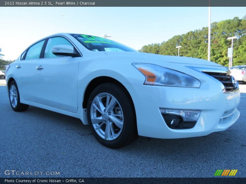 Pearl White / Charcoal 2013 Nissan Altima 2.5 SL