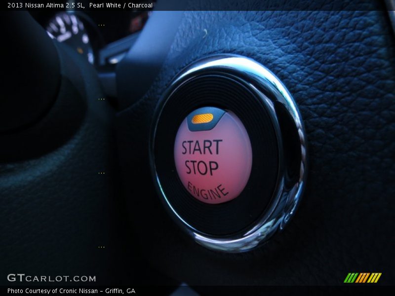 Pearl White / Charcoal 2013 Nissan Altima 2.5 SL