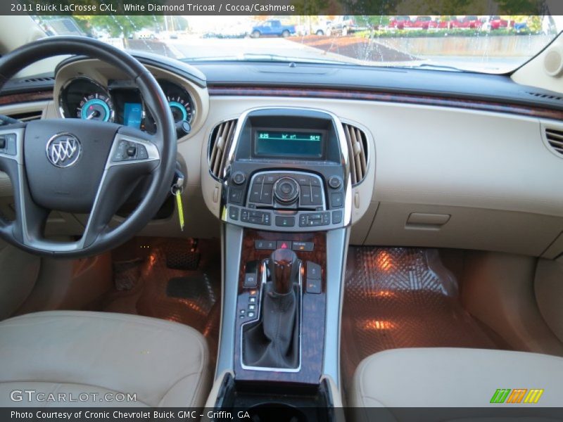 White Diamond Tricoat / Cocoa/Cashmere 2011 Buick LaCrosse CXL