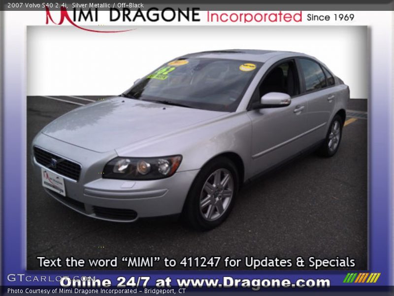 Silver Metallic / Off-Black 2007 Volvo S40 2.4i