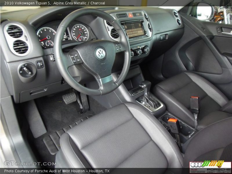 Alpine Grey Metallic / Charcoal 2010 Volkswagen Tiguan S