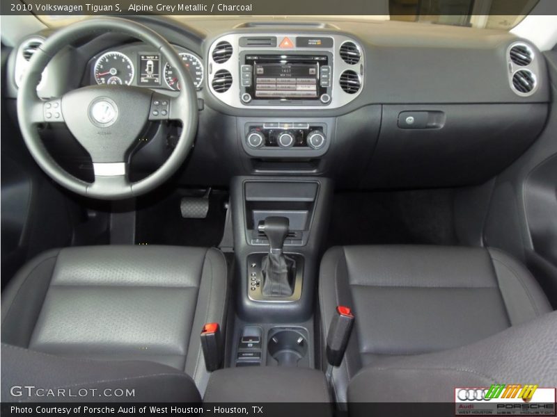 Alpine Grey Metallic / Charcoal 2010 Volkswagen Tiguan S