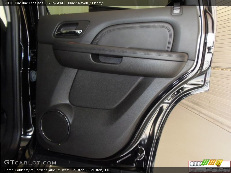 Black Raven / Ebony 2010 Cadillac Escalade Luxury AWD