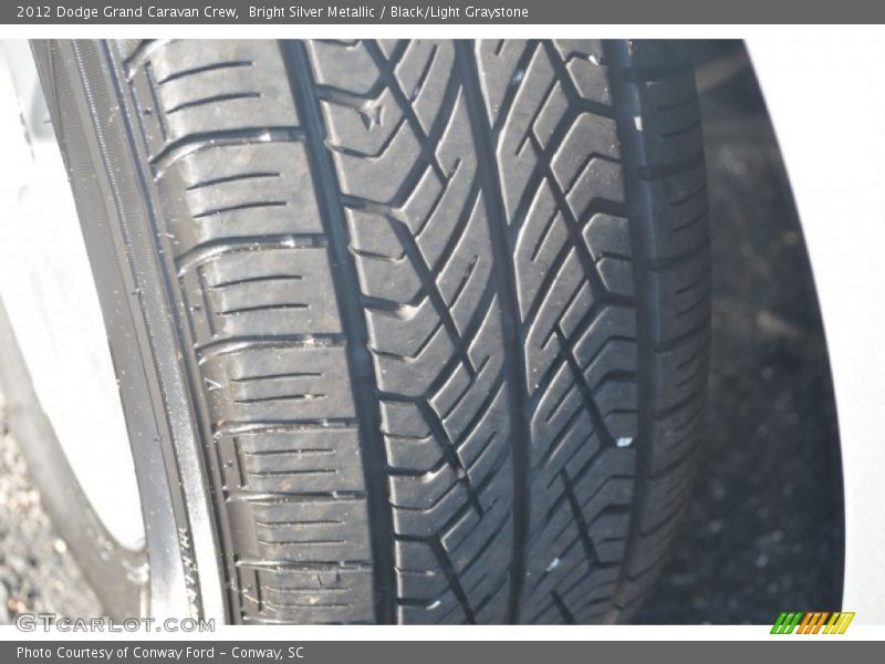 Bright Silver Metallic / Black/Light Graystone 2012 Dodge Grand Caravan Crew