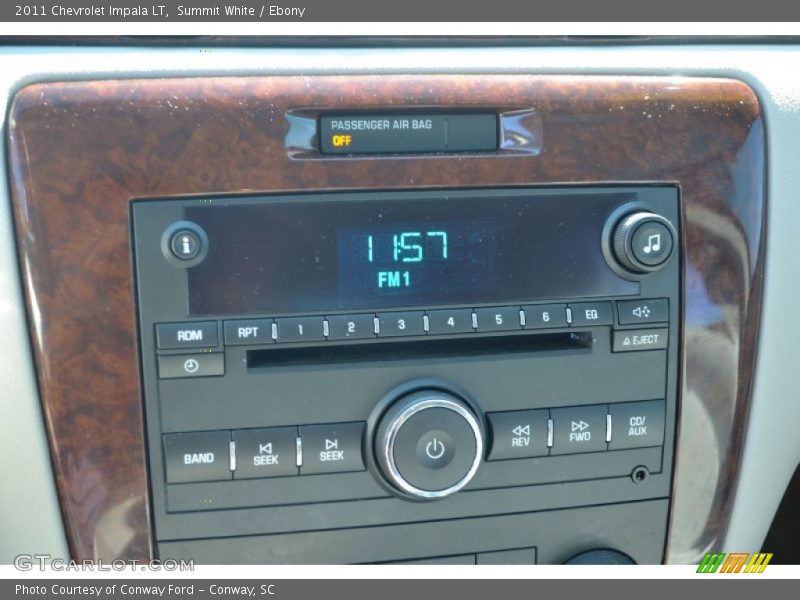Summit White / Ebony 2011 Chevrolet Impala LT