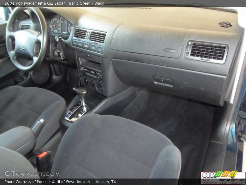 Baltic Green / Black 2001 Volkswagen Jetta GLS Sedan