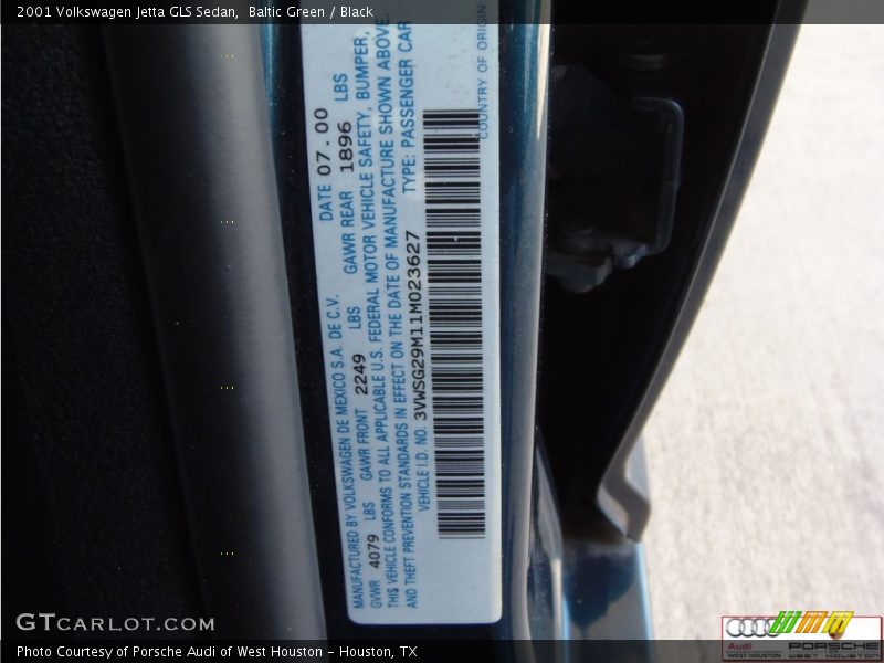 Baltic Green / Black 2001 Volkswagen Jetta GLS Sedan