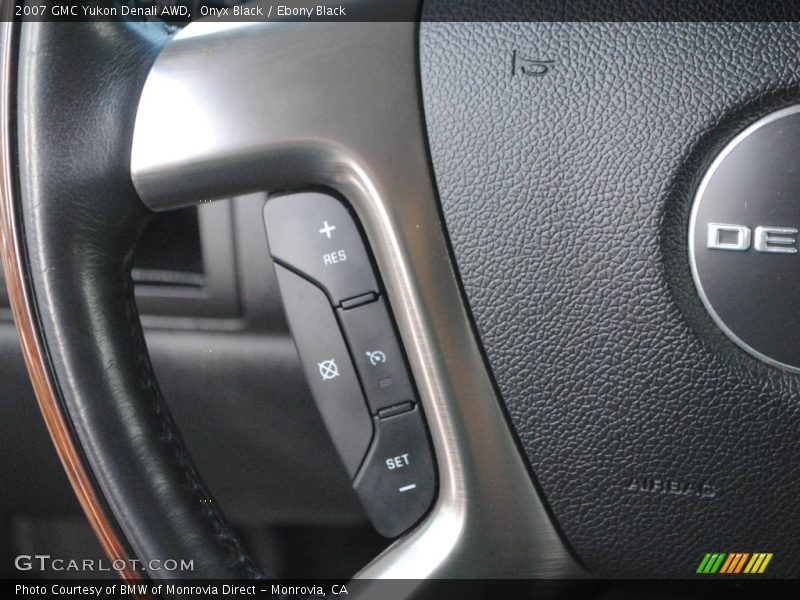 Onyx Black / Ebony Black 2007 GMC Yukon Denali AWD