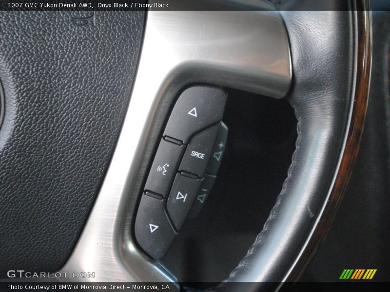Onyx Black / Ebony Black 2007 GMC Yukon Denali AWD
