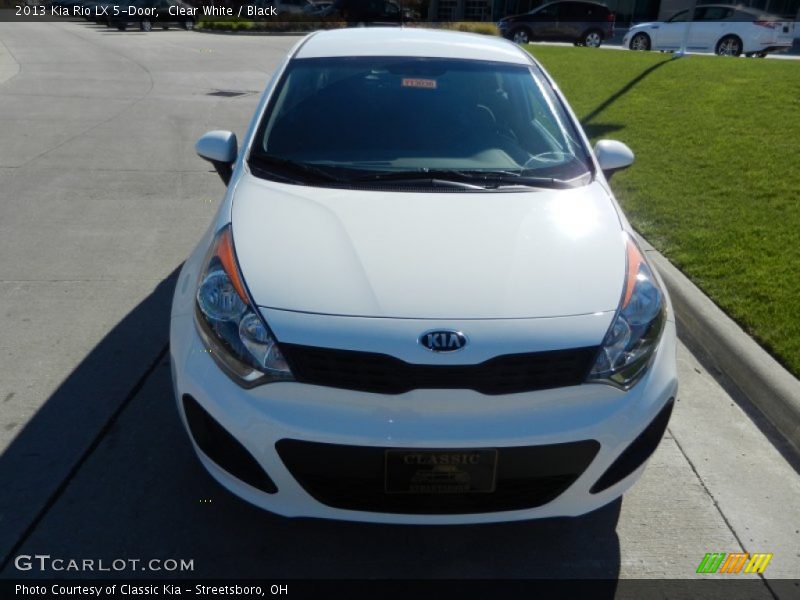 Clear White / Black 2013 Kia Rio LX 5-Door