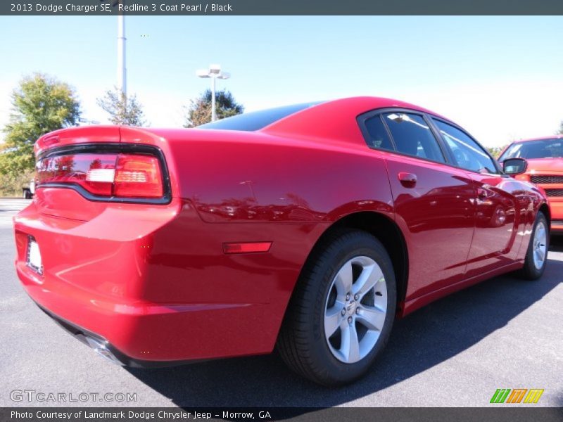Redline 3 Coat Pearl / Black 2013 Dodge Charger SE