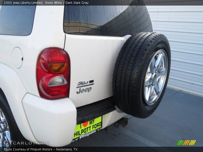 Stone White / Dark Slate Gray 2003 Jeep Liberty Limited