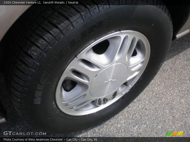  2000 Venture LS Wheel