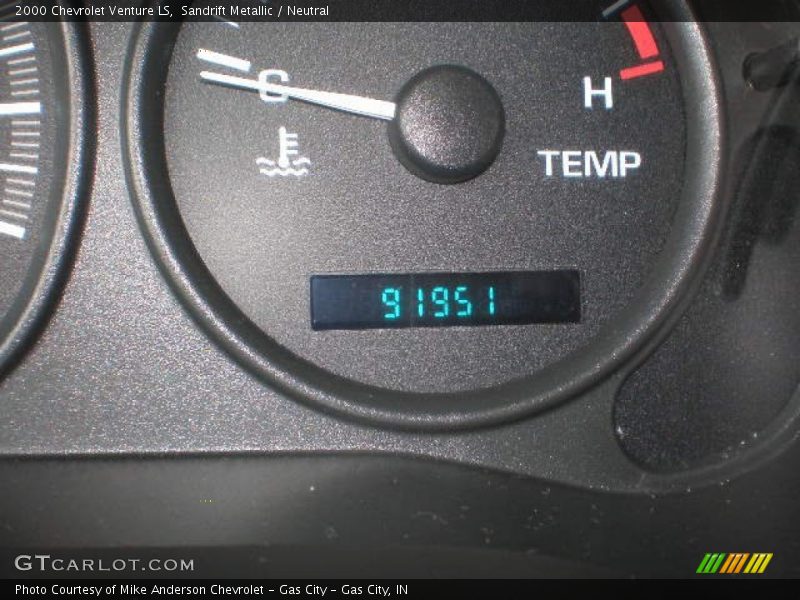 Sandrift Metallic / Neutral 2000 Chevrolet Venture LS