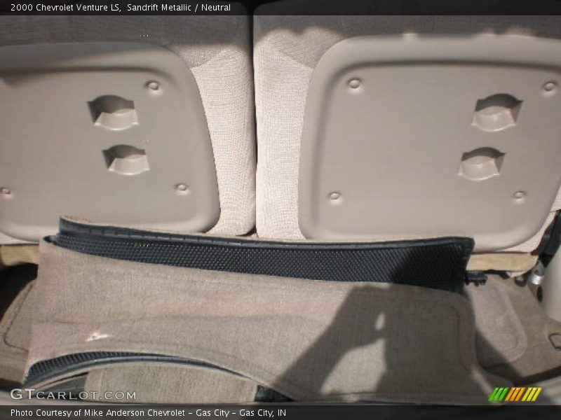 Sandrift Metallic / Neutral 2000 Chevrolet Venture LS