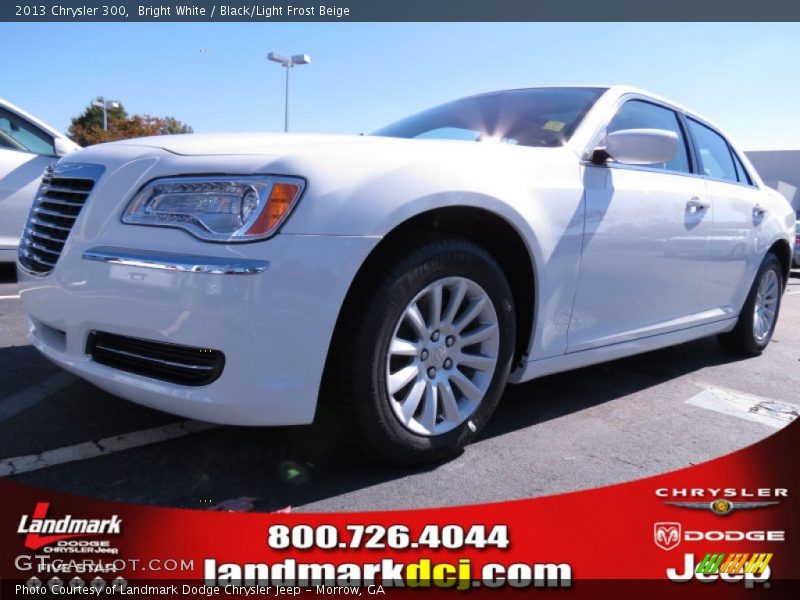 Bright White / Black/Light Frost Beige 2013 Chrysler 300