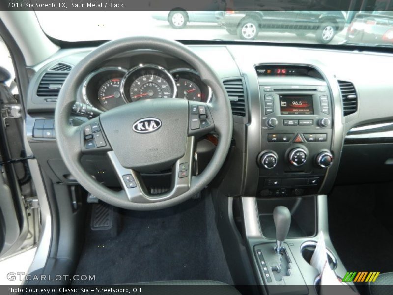 Satin Metal / Black 2013 Kia Sorento LX