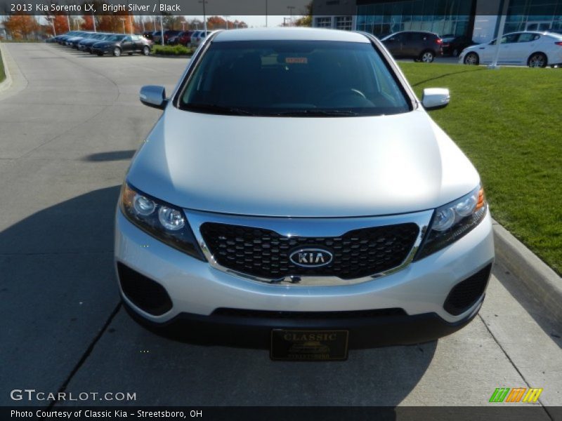 Bright Silver / Black 2013 Kia Sorento LX