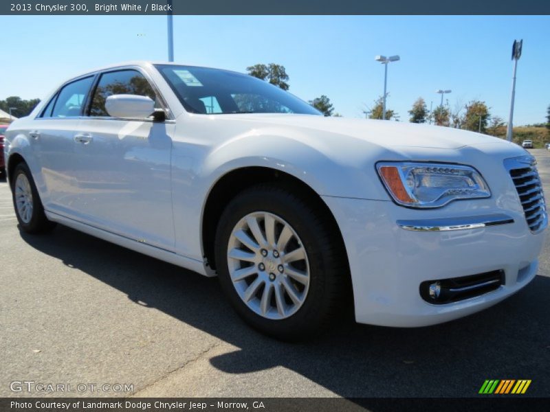 Bright White / Black 2013 Chrysler 300