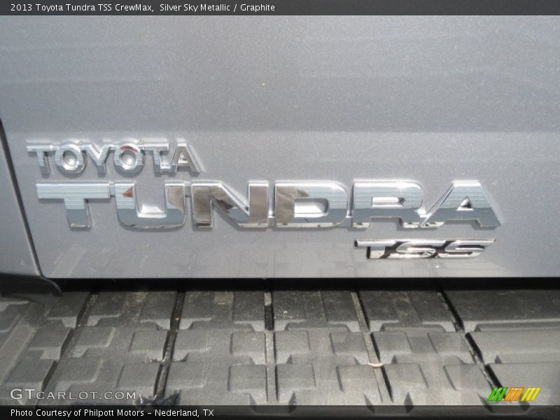  2013 Tundra TSS CrewMax Logo