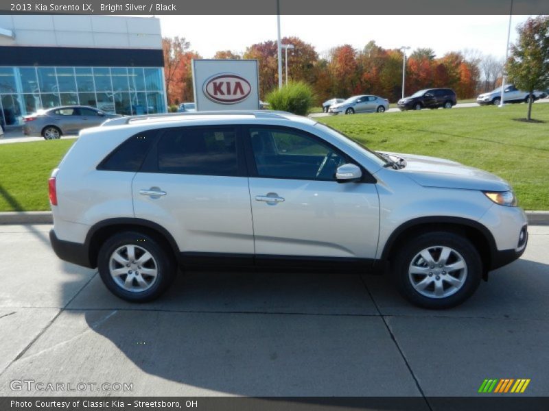 Bright Silver / Black 2013 Kia Sorento LX