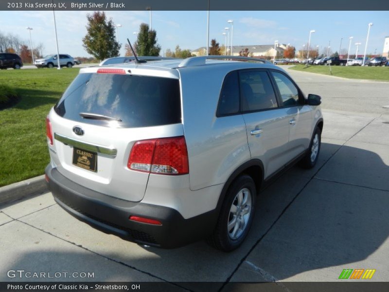 Bright Silver / Black 2013 Kia Sorento LX