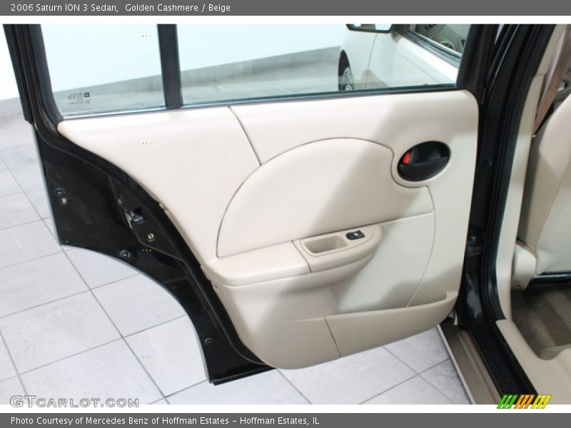 Door Panel of 2006 ION 3 Sedan