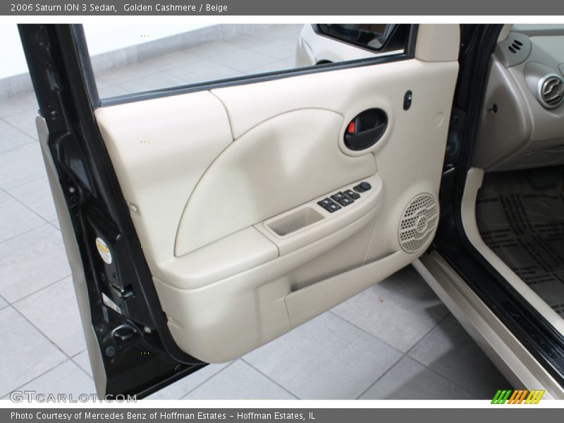Door Panel of 2006 ION 3 Sedan